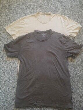Paka Men's T-Shirt Bundle: Brown and Cream, Both Mediums